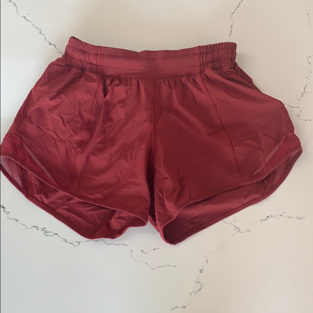 Size 4 tall Lululemon women’s shorts
